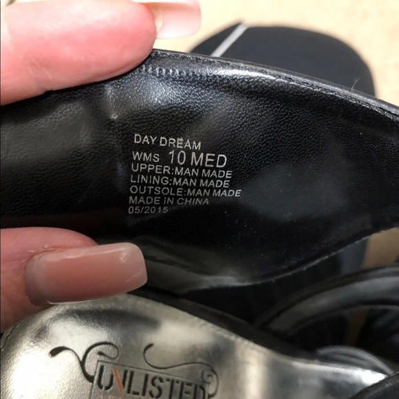 Black wedge sandals - Picture 6 of 9